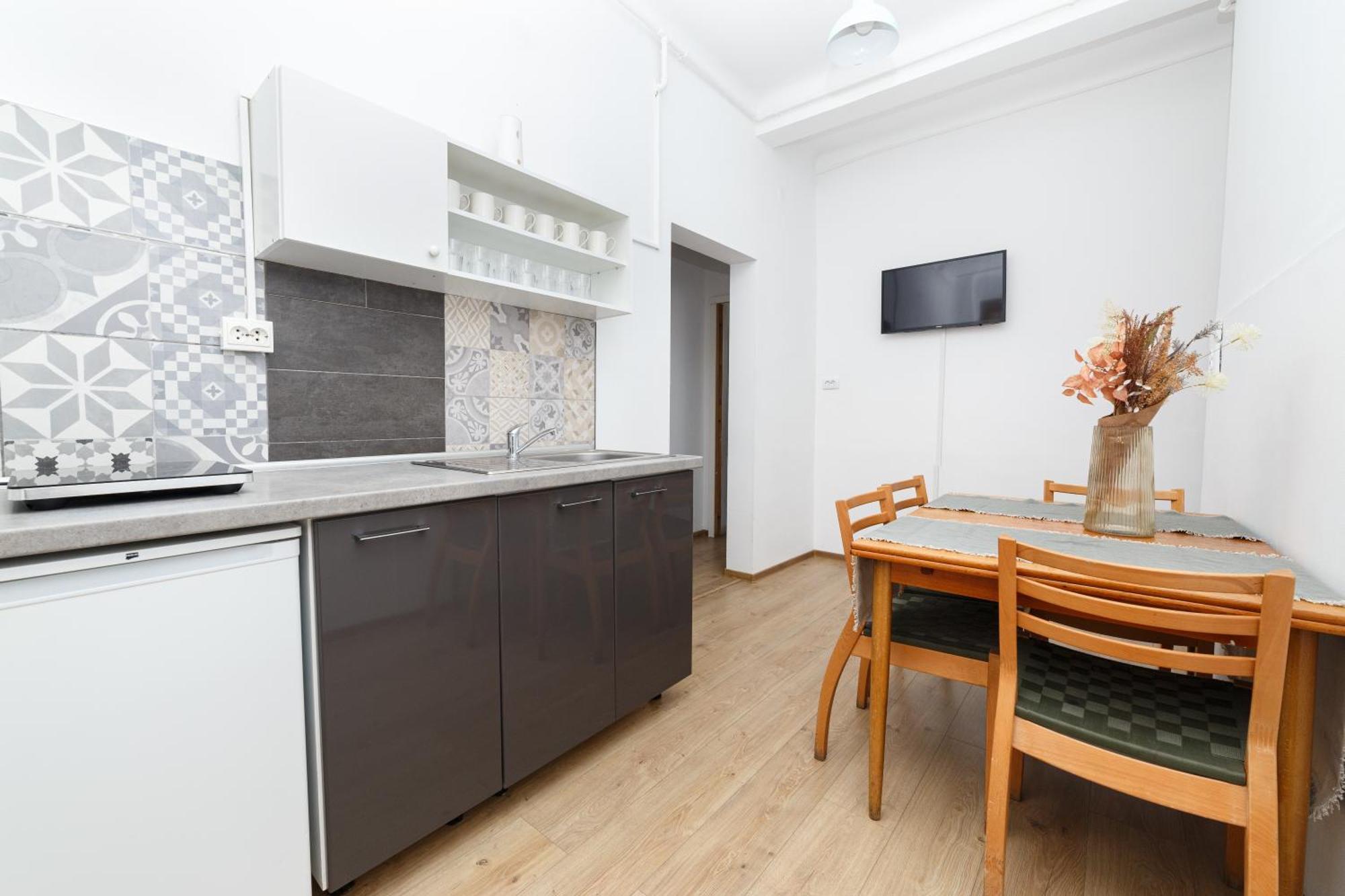 Color Apartments Franceza St Bucarest Esterno foto