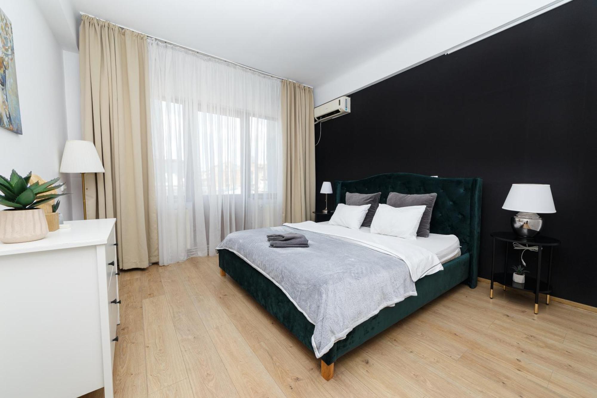 Color Apartments Franceza St Bucarest Esterno foto